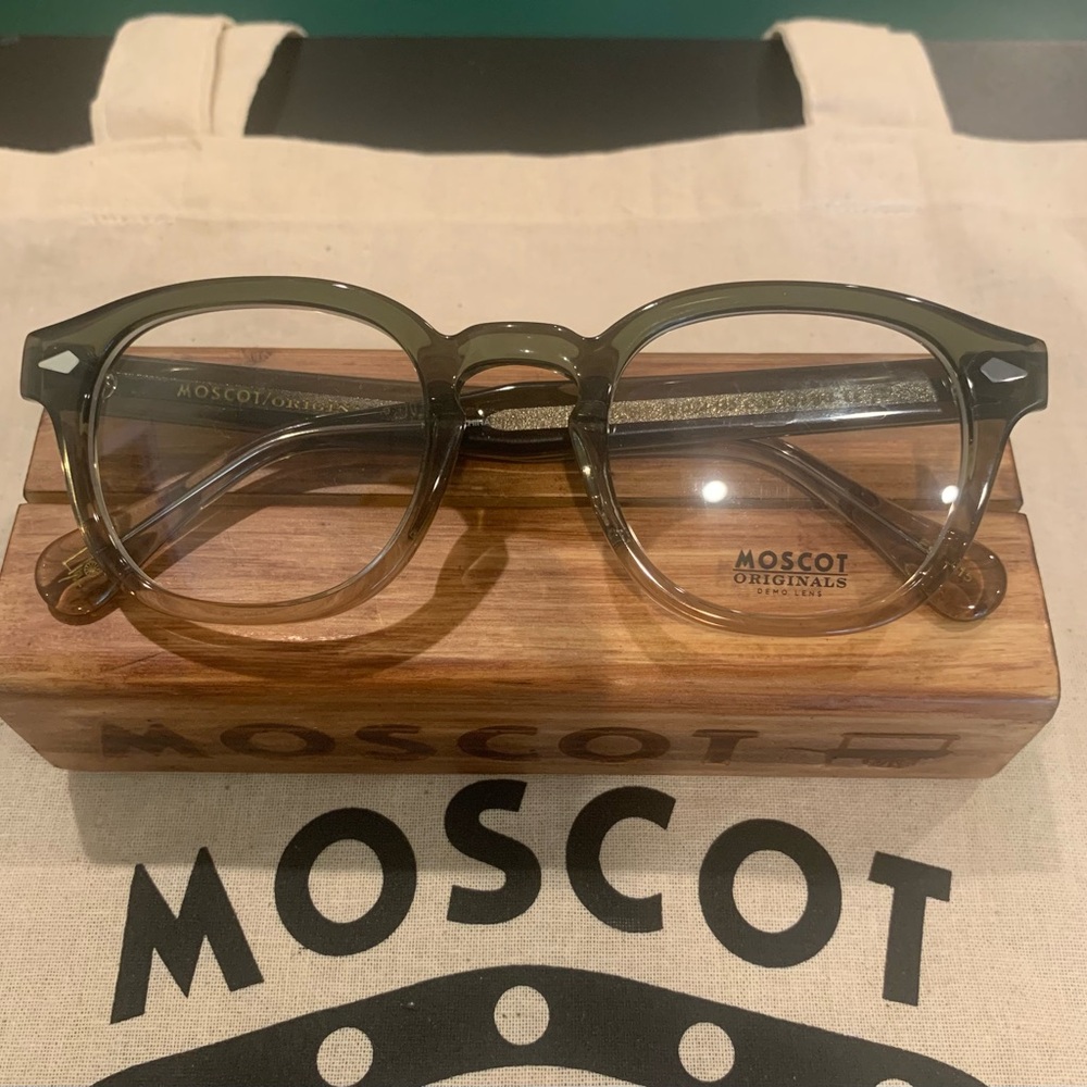 MOSCOT ORIGINALS NYC LEMTOSH
KHAKI 49mm Round Eyeglasses